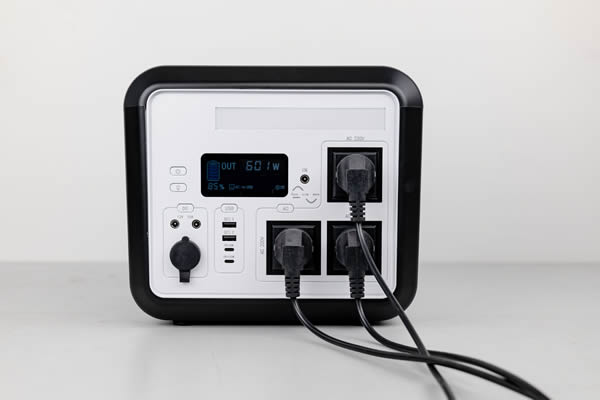 Outdoor mobile power portable high capacity camping energy storage blacko